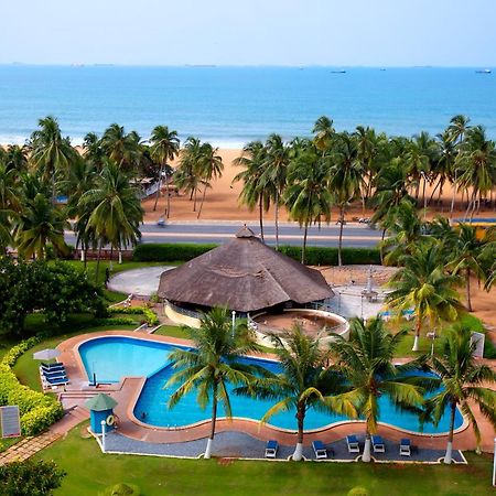 Hotel Ecole Lebenin Lomé Eksteriør billede