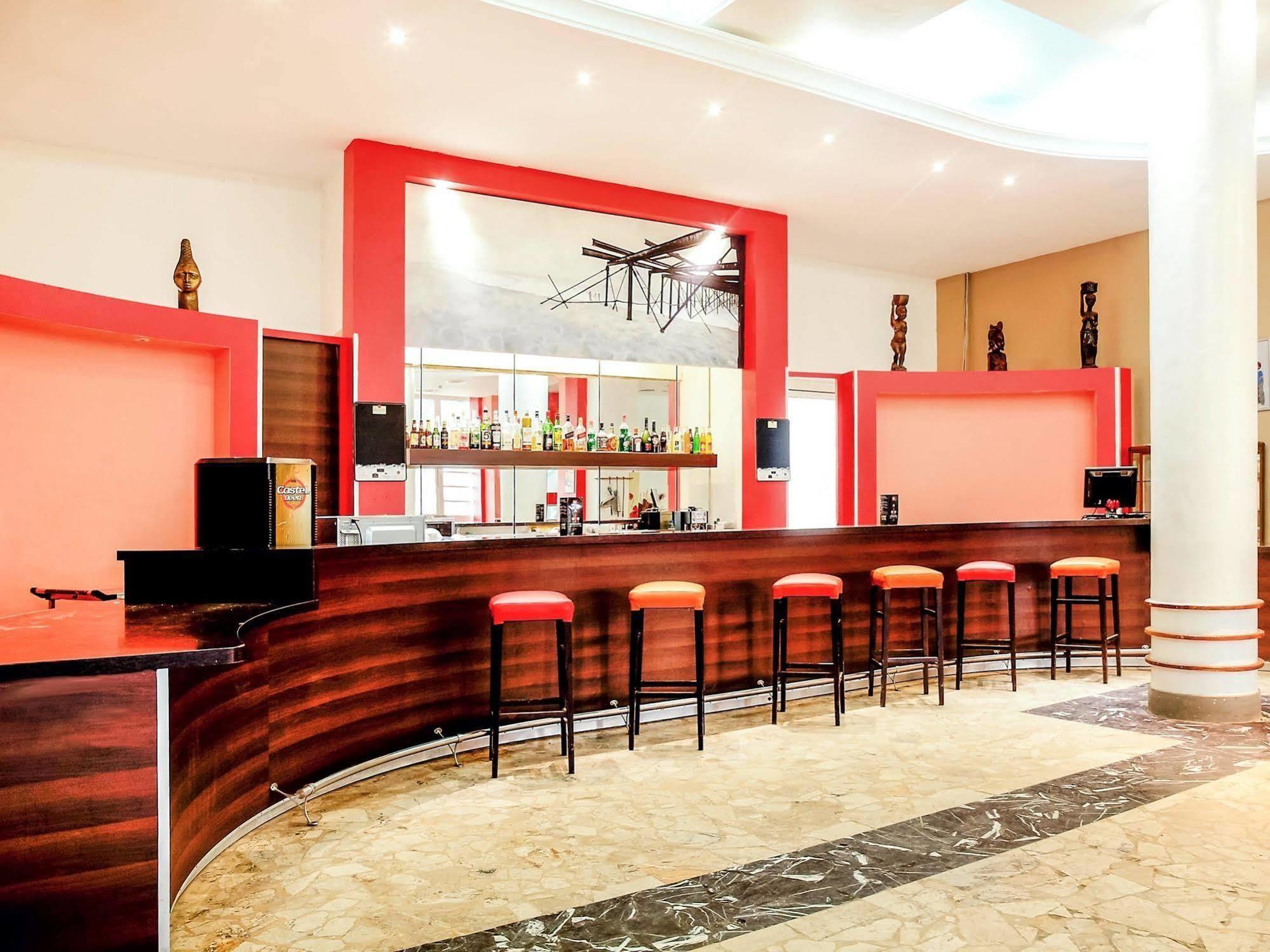 Hotel Ecole Lebenin Lomé Eksteriør billede