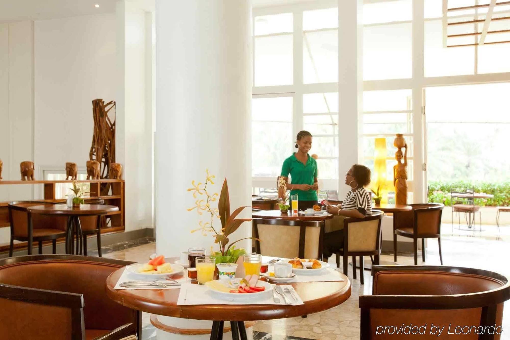 Hotel Ecole Lebenin Lomé Eksteriør billede