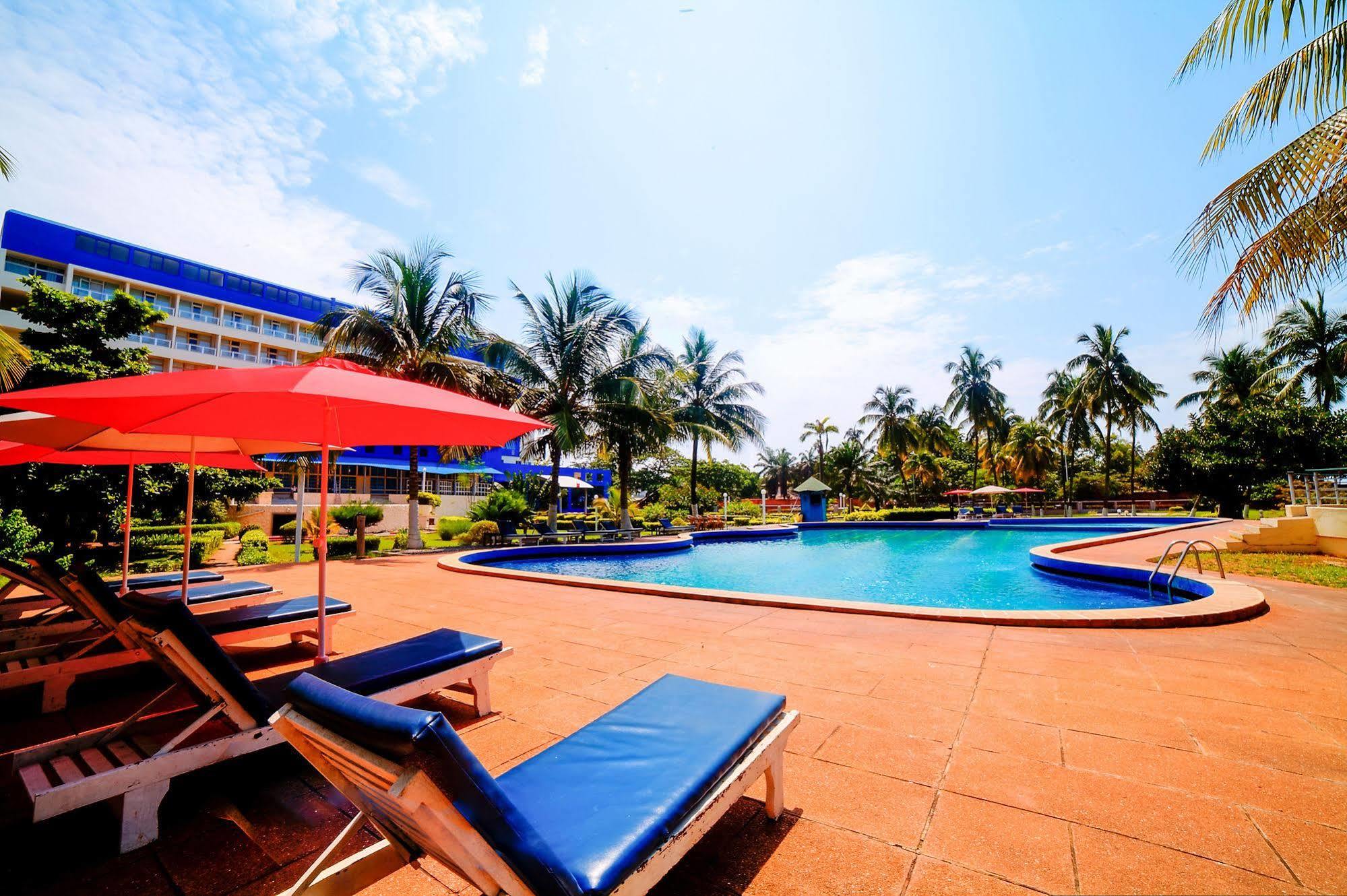 Hotel Ecole Lebenin Lomé Eksteriør billede