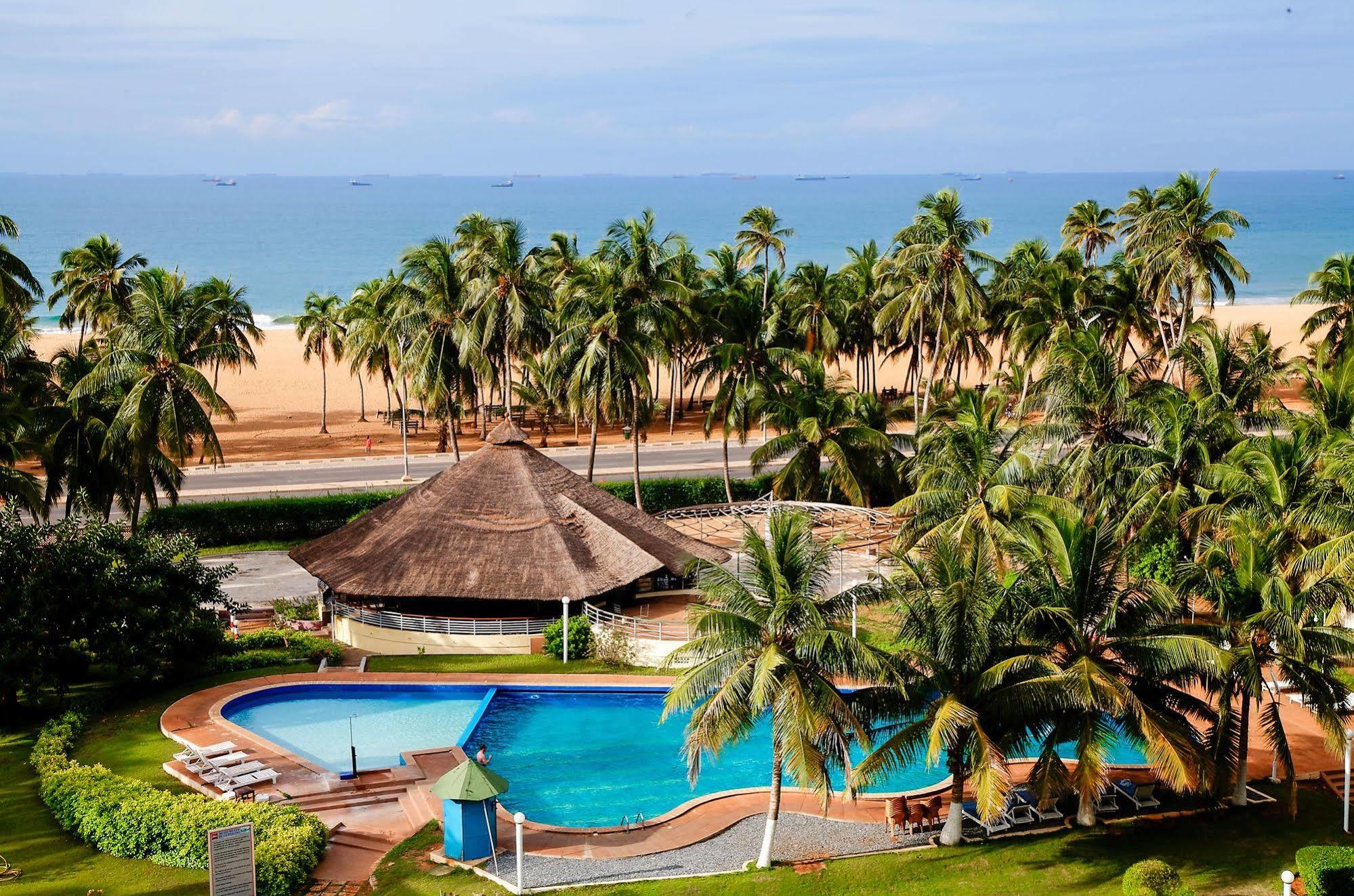 Hotel Ecole Lebenin Lomé Eksteriør billede