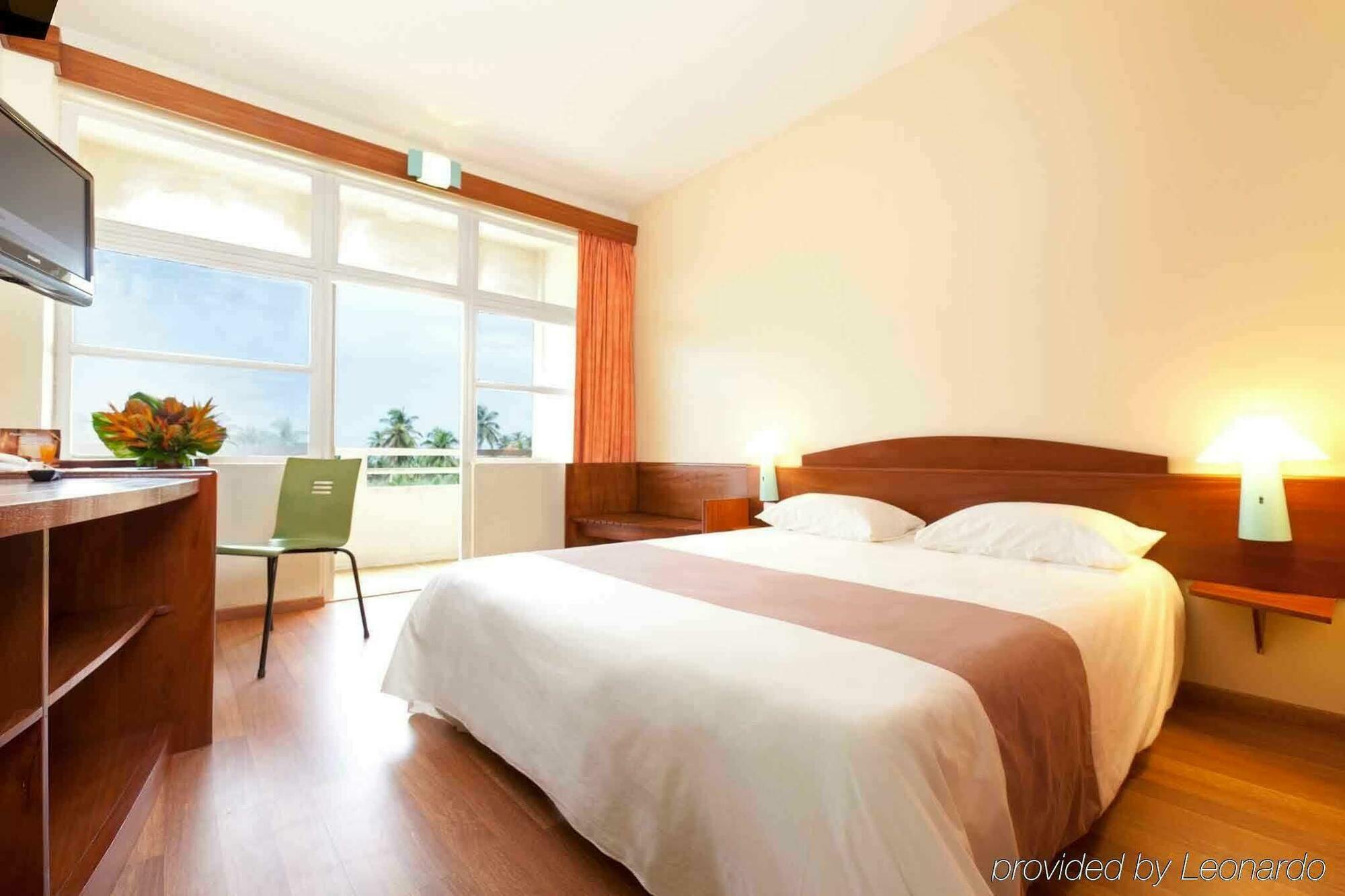 Hotel Ecole Lebenin Lomé Eksteriør billede